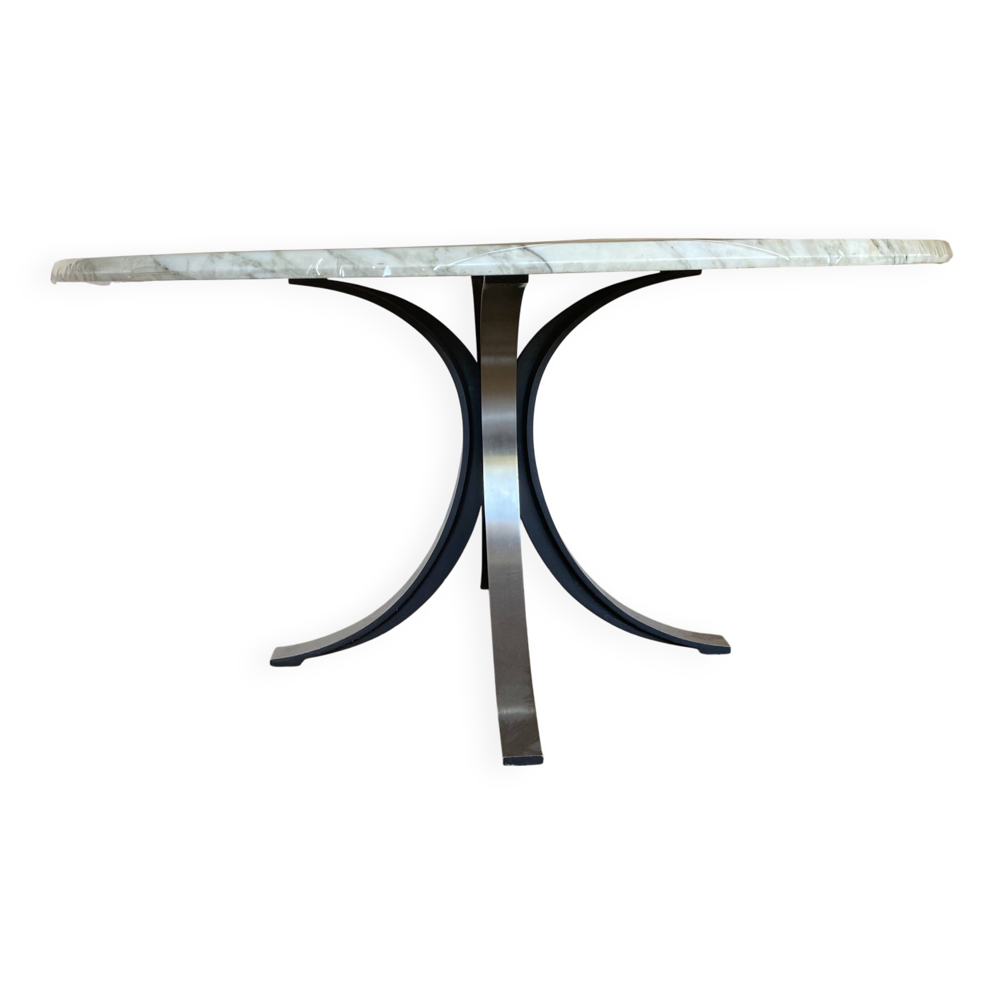 Table in perfect condition Osvaldo Borsoni