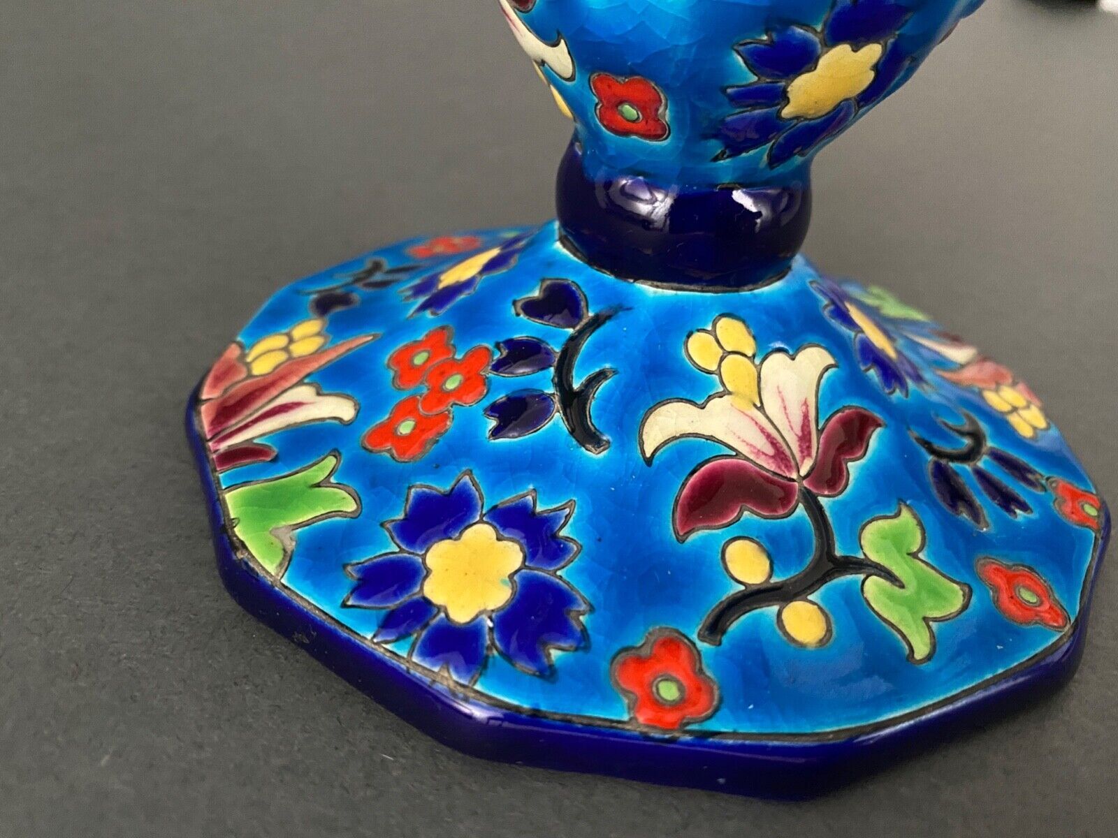 Enamel cornet vase from Longwy XXth shower foot