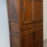 Cabinet in walnut of the nineteenth century