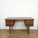 Scandinavian desk