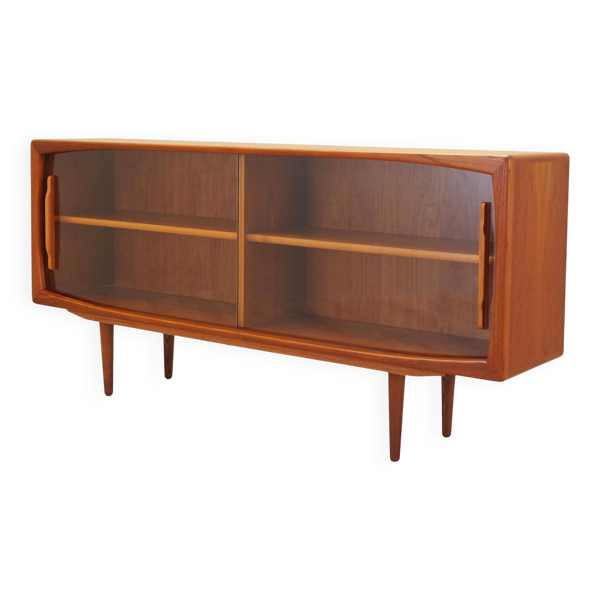 Buffet en teck, design danois, années 1970, production : Danemark