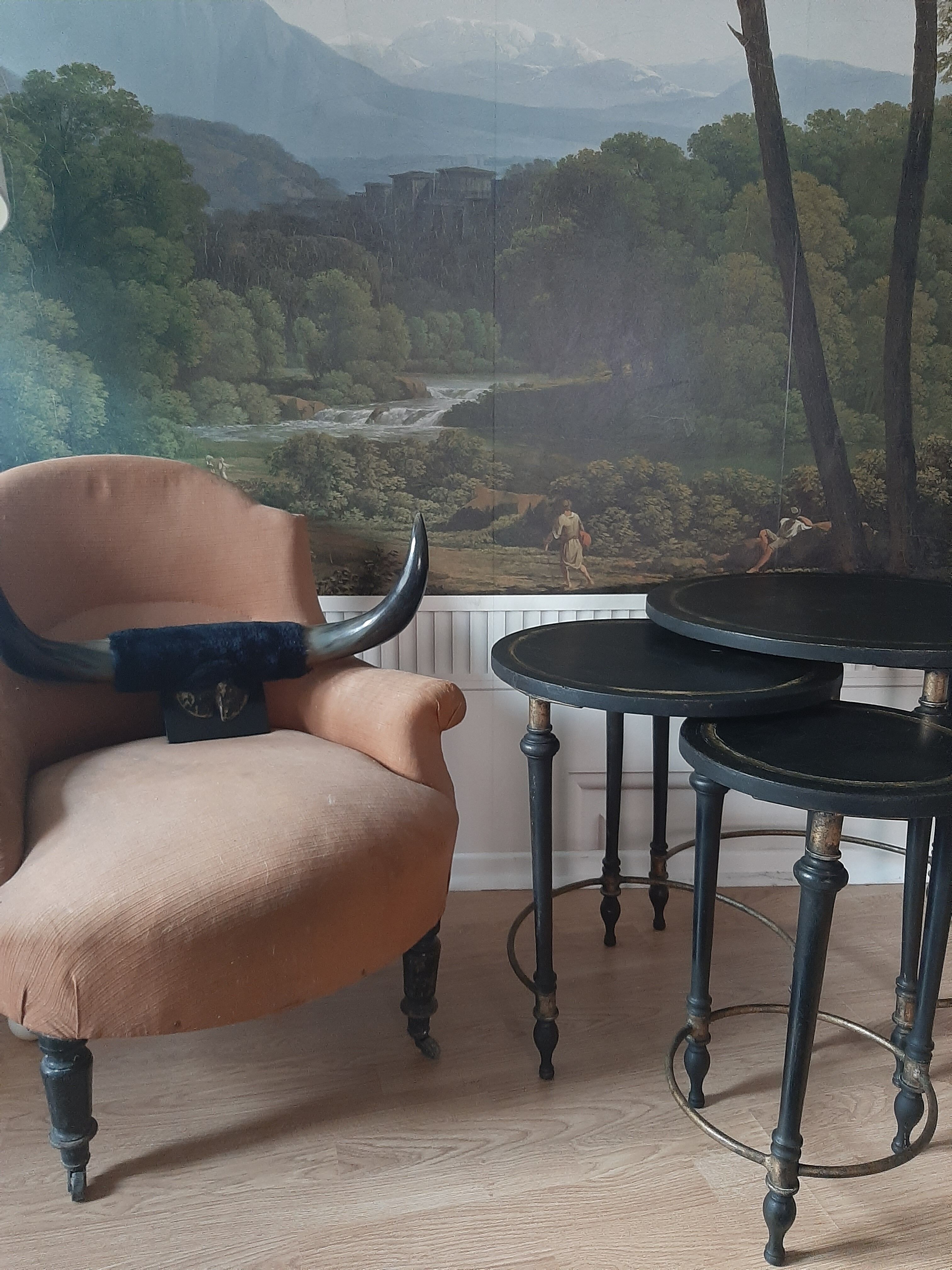 Tables gigognes italiennes