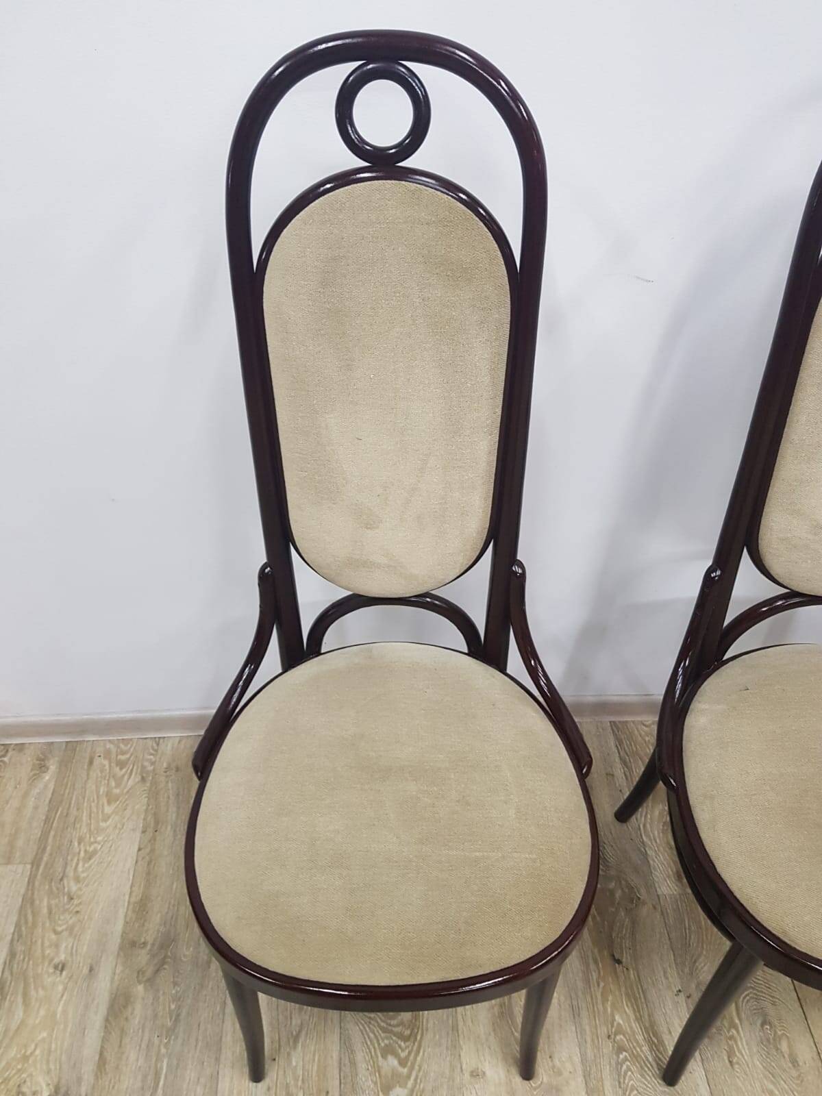 Ensemble de trois chaises Thonet