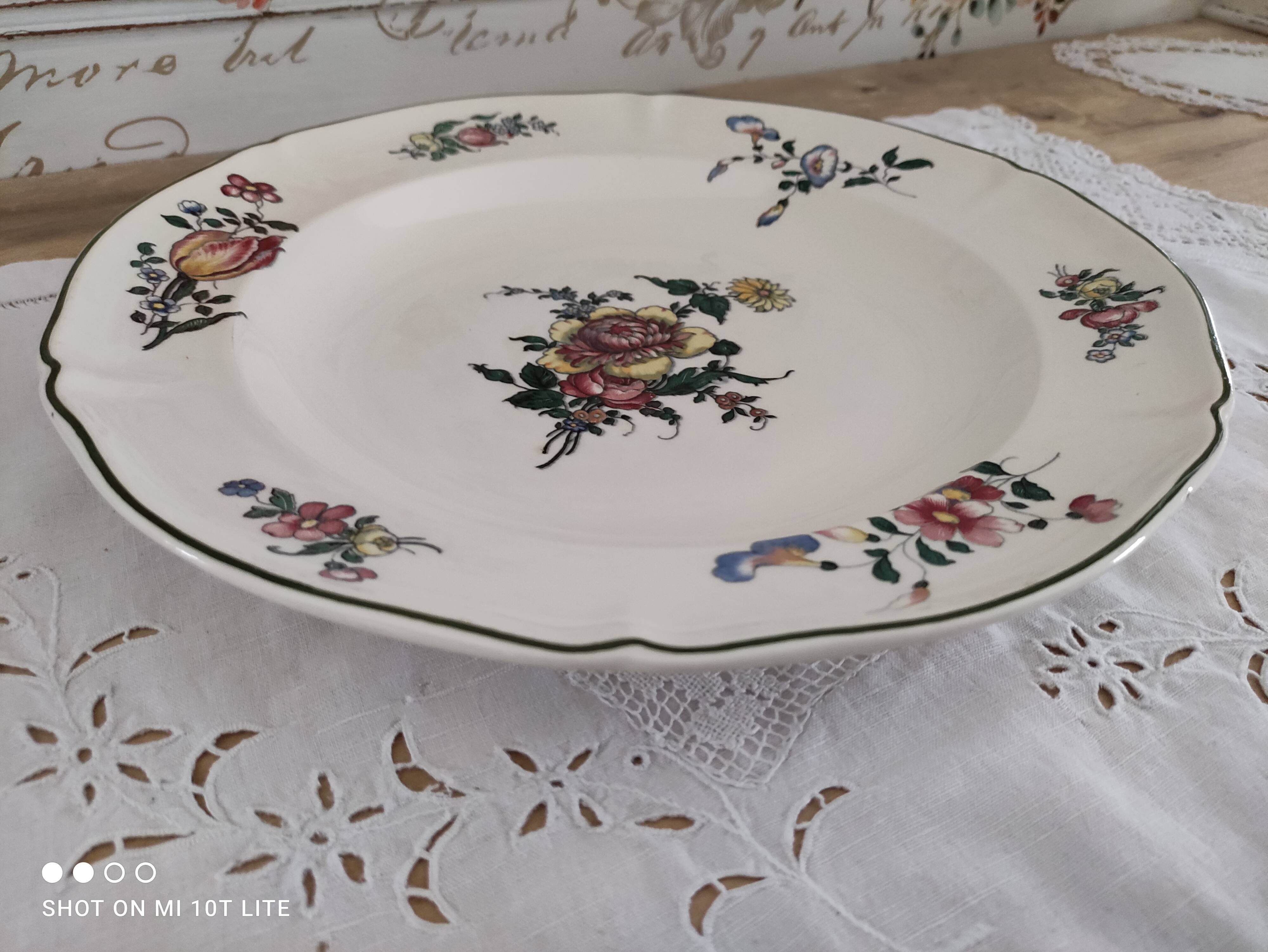 Large hollow round dish Villeroy and Boch model Mettlach