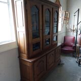 Library showcase two bodies in solid oak