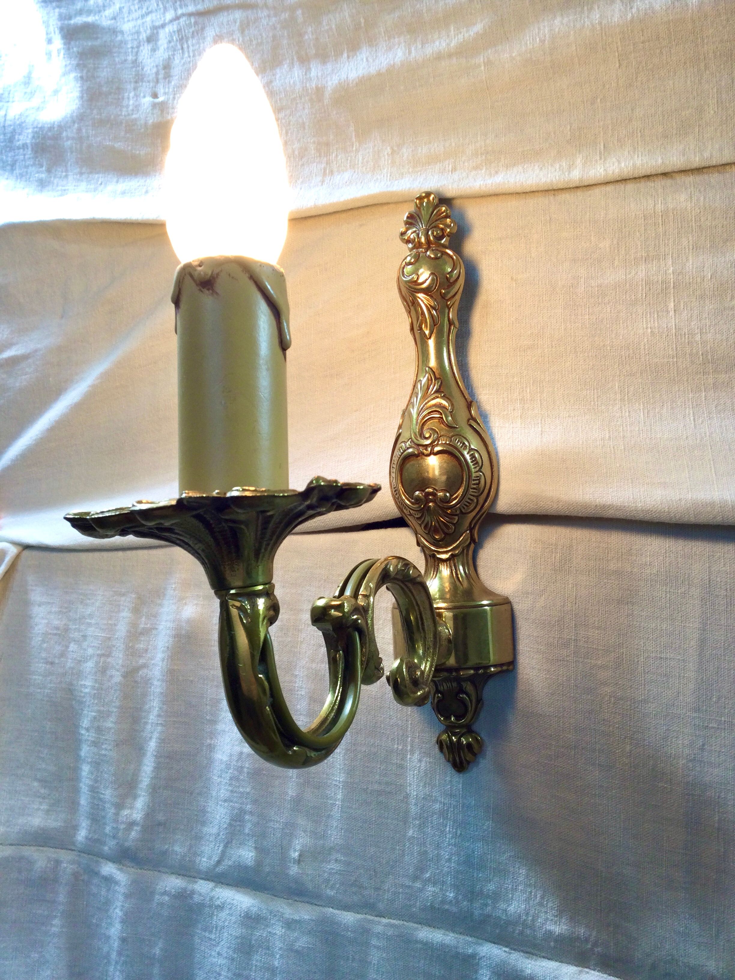 Applies 1 light louis XV style