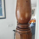Authentic colonial bed