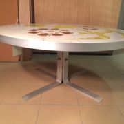 Round vintage coffee table with ceramic tray - 70s