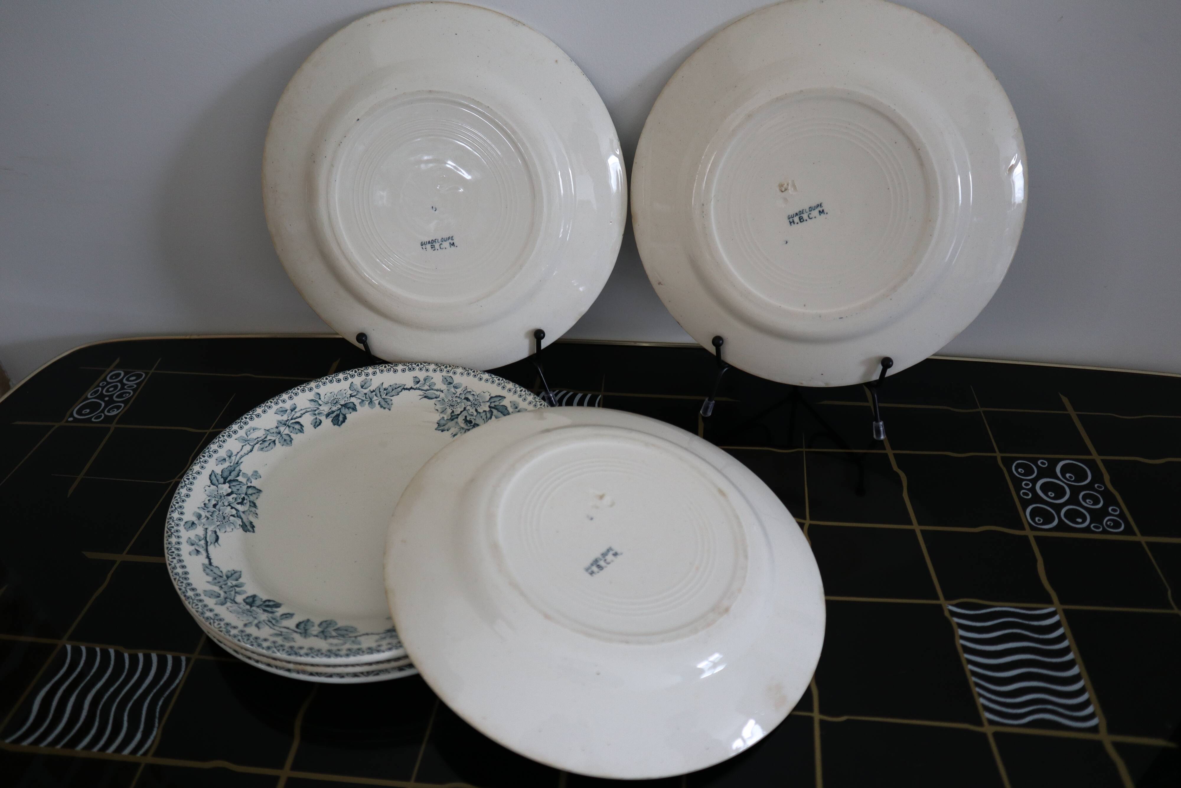 6 flat plates Terre de Fer model Guadeloupe Saint Amand