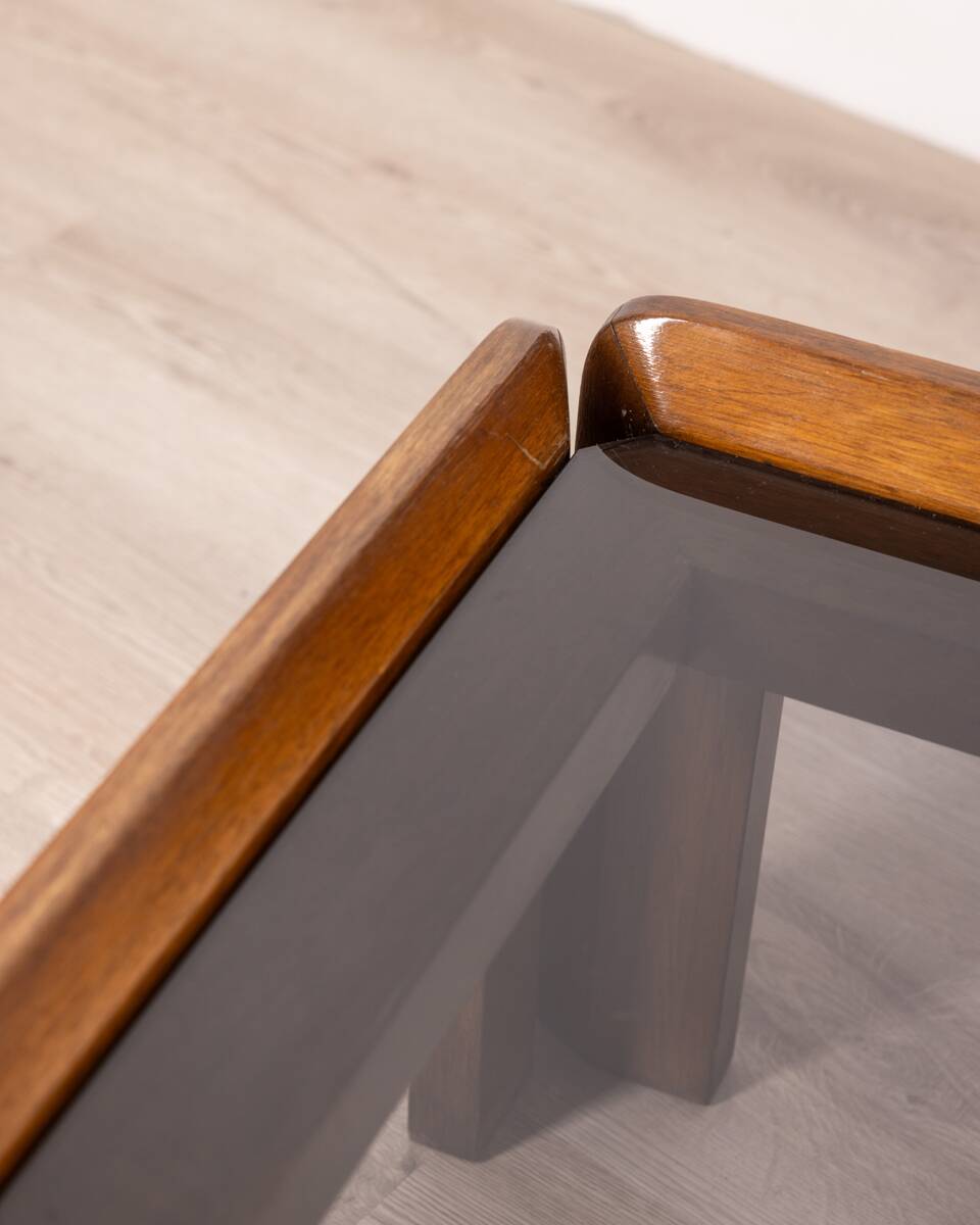 Table vintage années 70 en bois et verre design afra e tobia scarpa