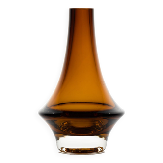 Mid-century modern vase design by Tamara Aladin for Riihimäki