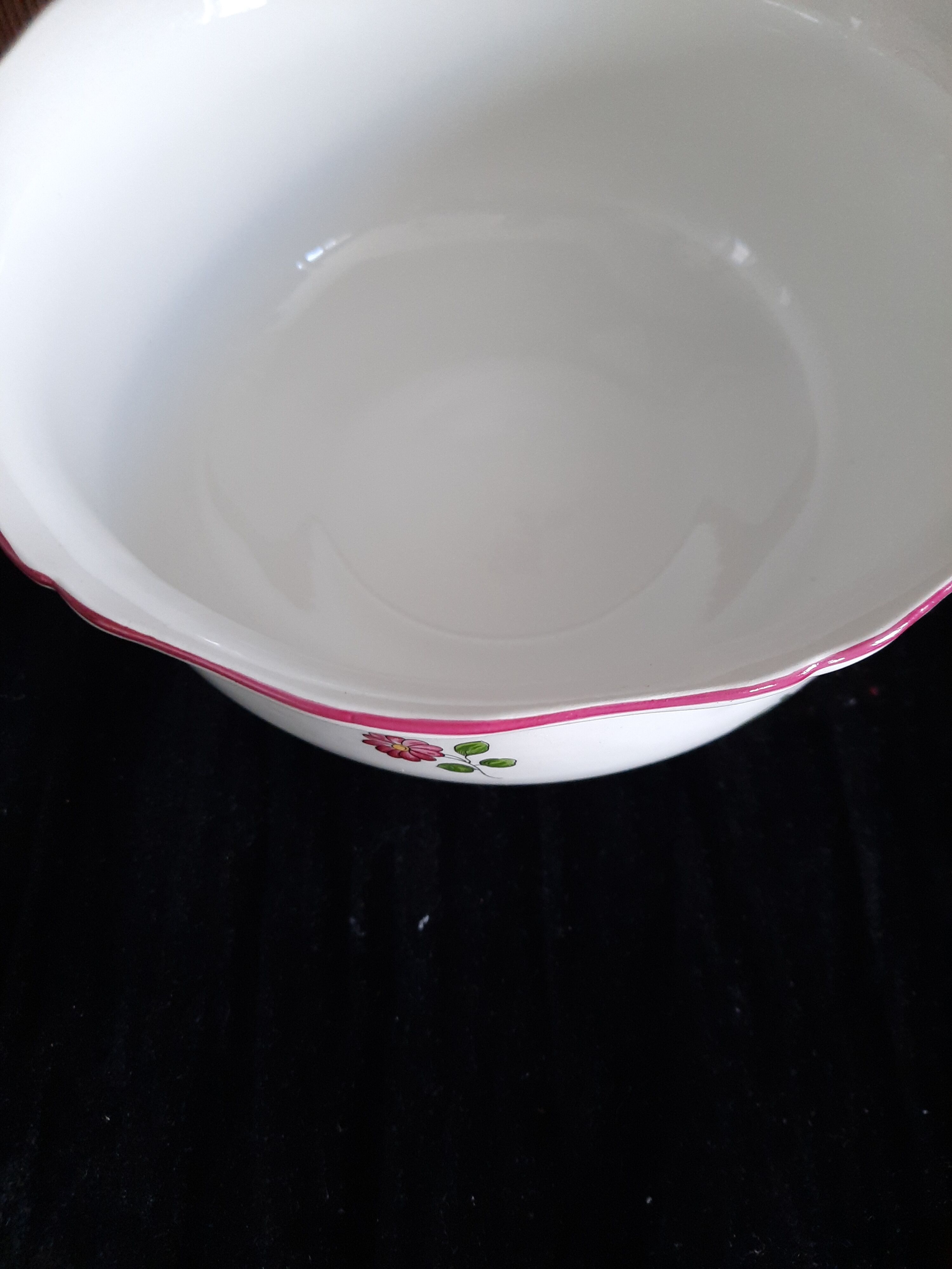 Ceramic salad bowl Old Saint-Amand – floral decoration – very good condition