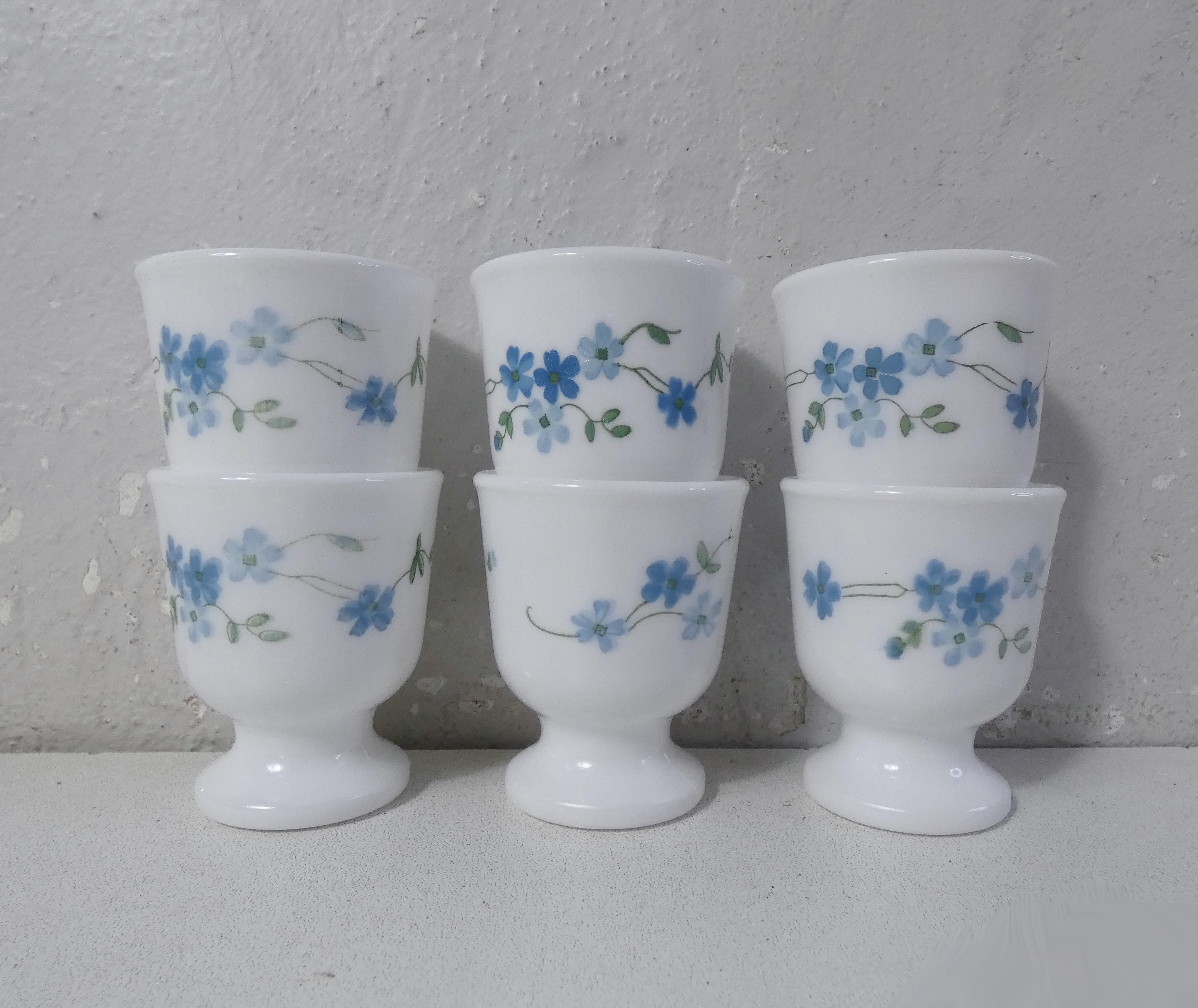 6 arcopal cockroaches myosotis