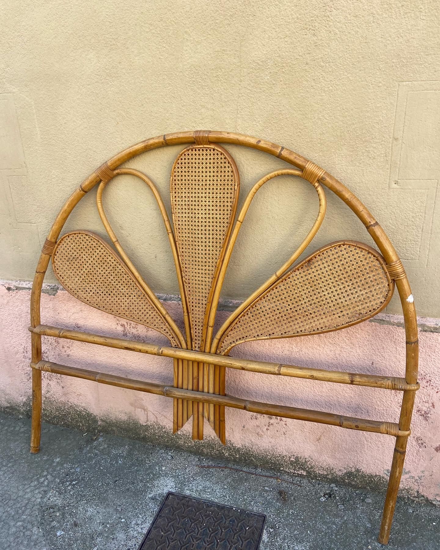 Headboard 2 people in rattan and vintage cannage