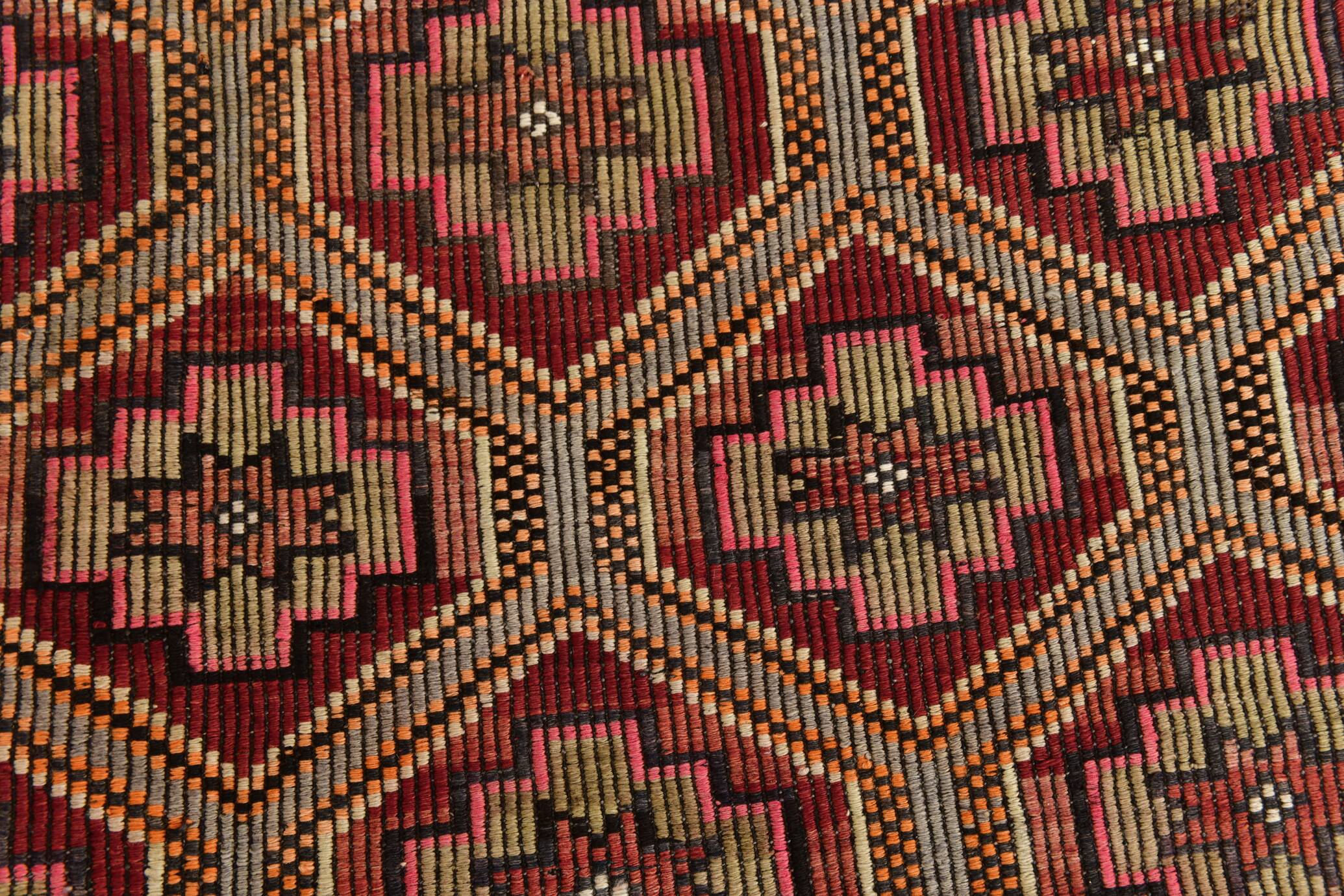 6x10 Geometric Pattern Vintage Kilim Rug, 188x309 Cm