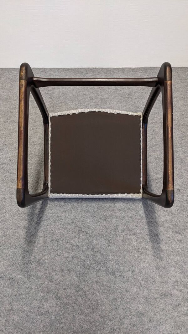 Série de 4 chaises traineau Baumann, France vers 1970