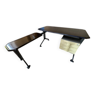 Desk by BBPR for Olivetti Synthesis Arco series with its extension