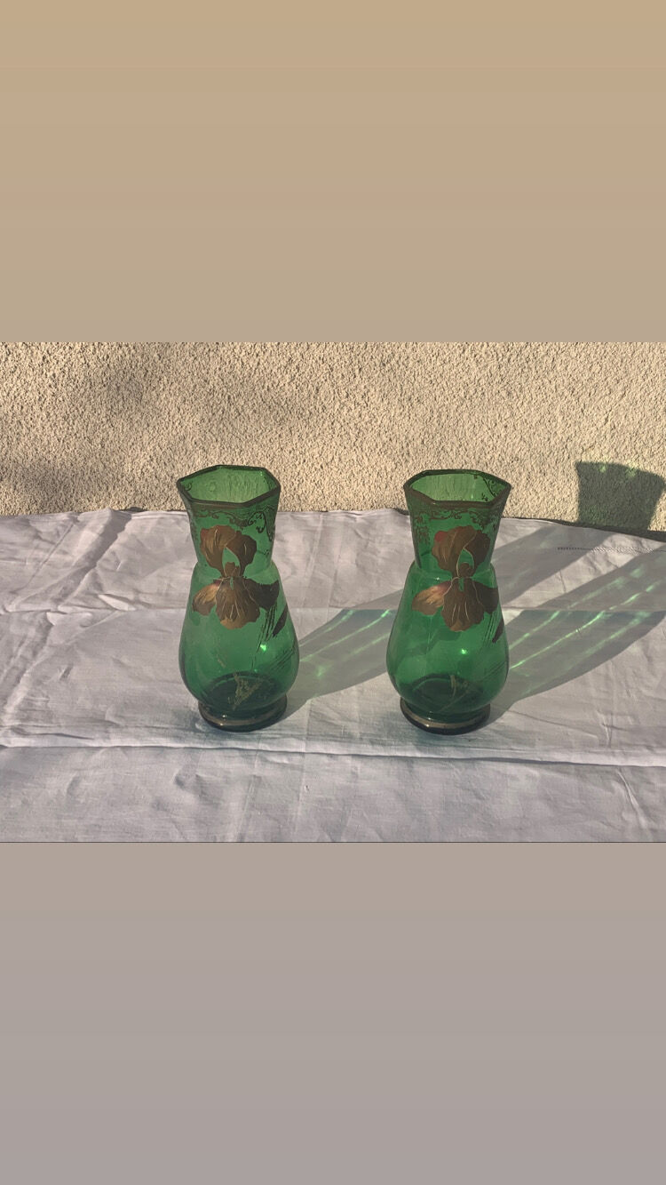 Pair of iris vases gilded transparent glass green and iris hand painted art nouveau, collector