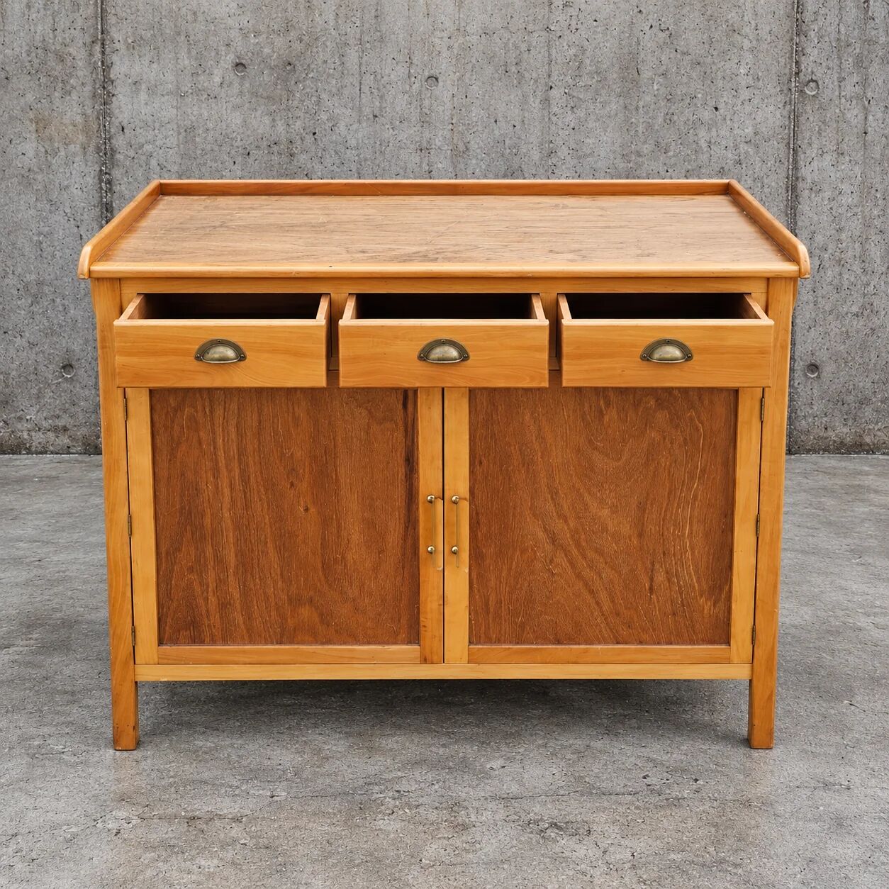 Wood combination sideboard / side board / dresser / 2 x drawer / 1970s