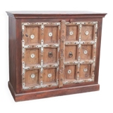 Petit buffet en bois ancien avec deux portes