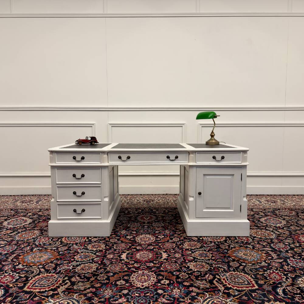 Classic English White Desk Set with Desk Chair