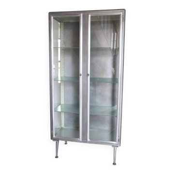 Armoire médicale ancienne 1950
