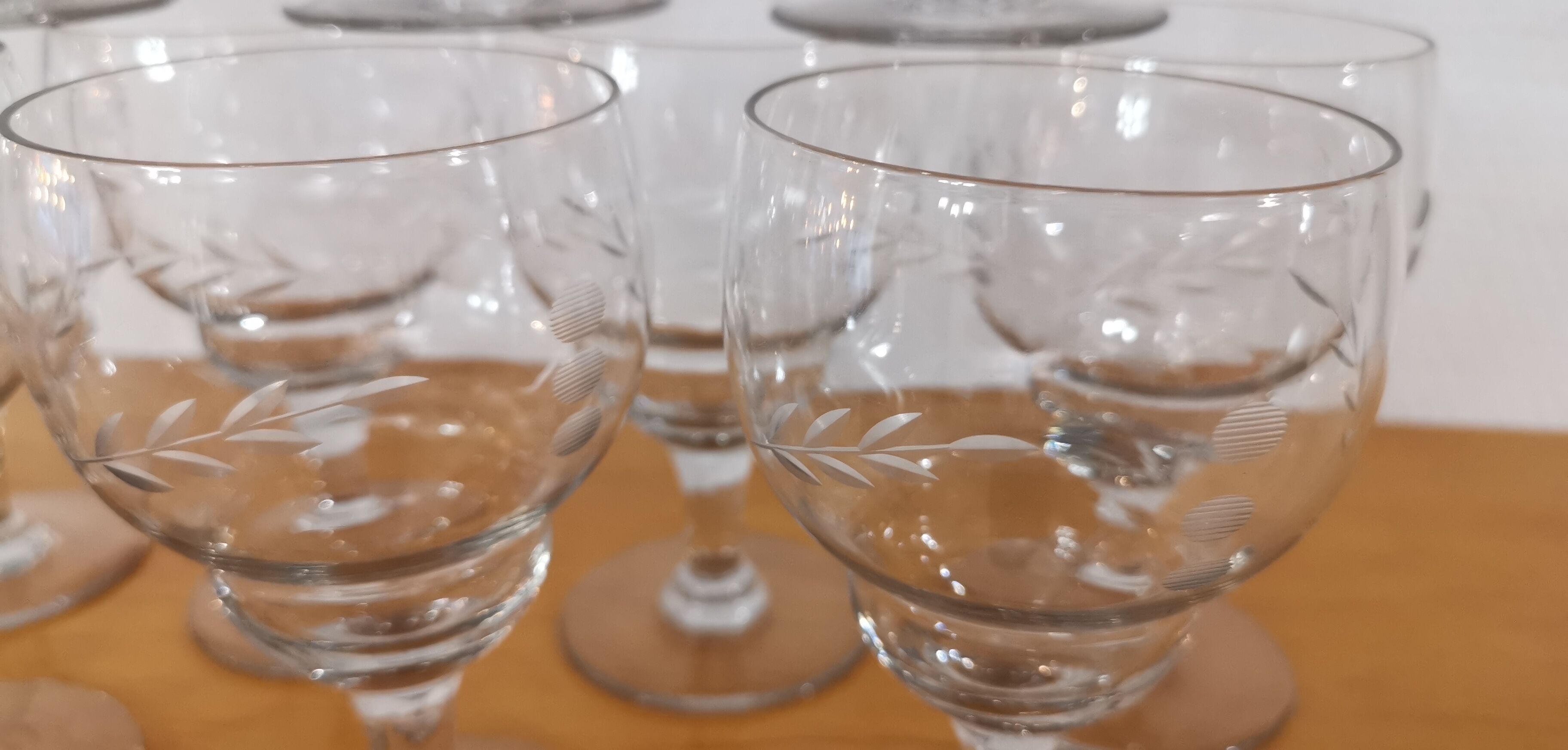 10 stemmed glasses "Cholet" art deco crystal year 1940
