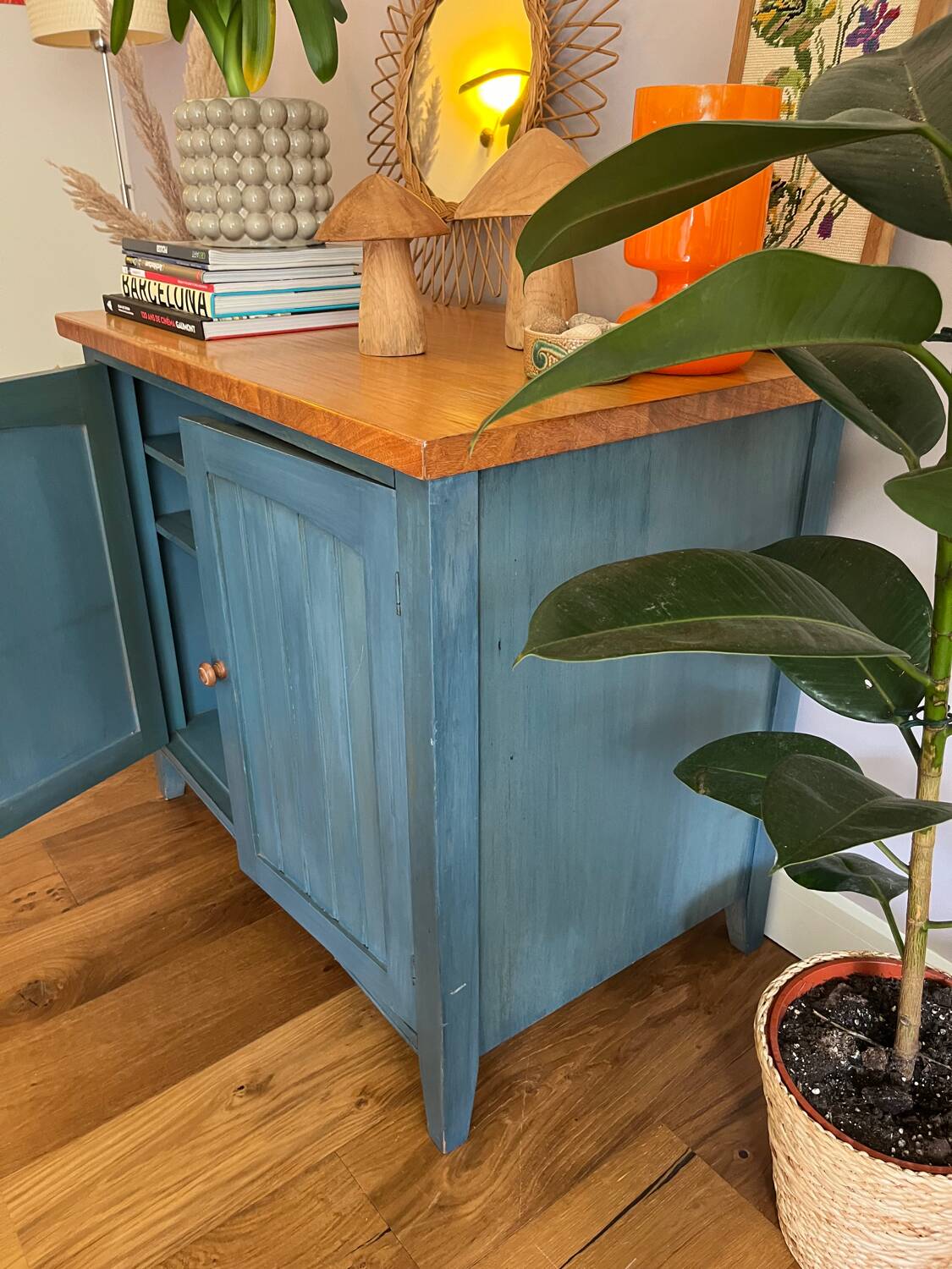 Small Parisian buffet vintage jam cabinet