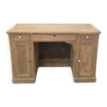 Oak desk