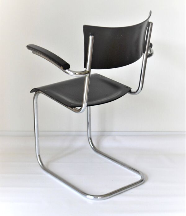 Chaise Mart Stam des années 1930 produite par De Cirkel Amsterdam