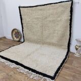 Handcrafted Moroccan Berber Rug 195 X 138 CM