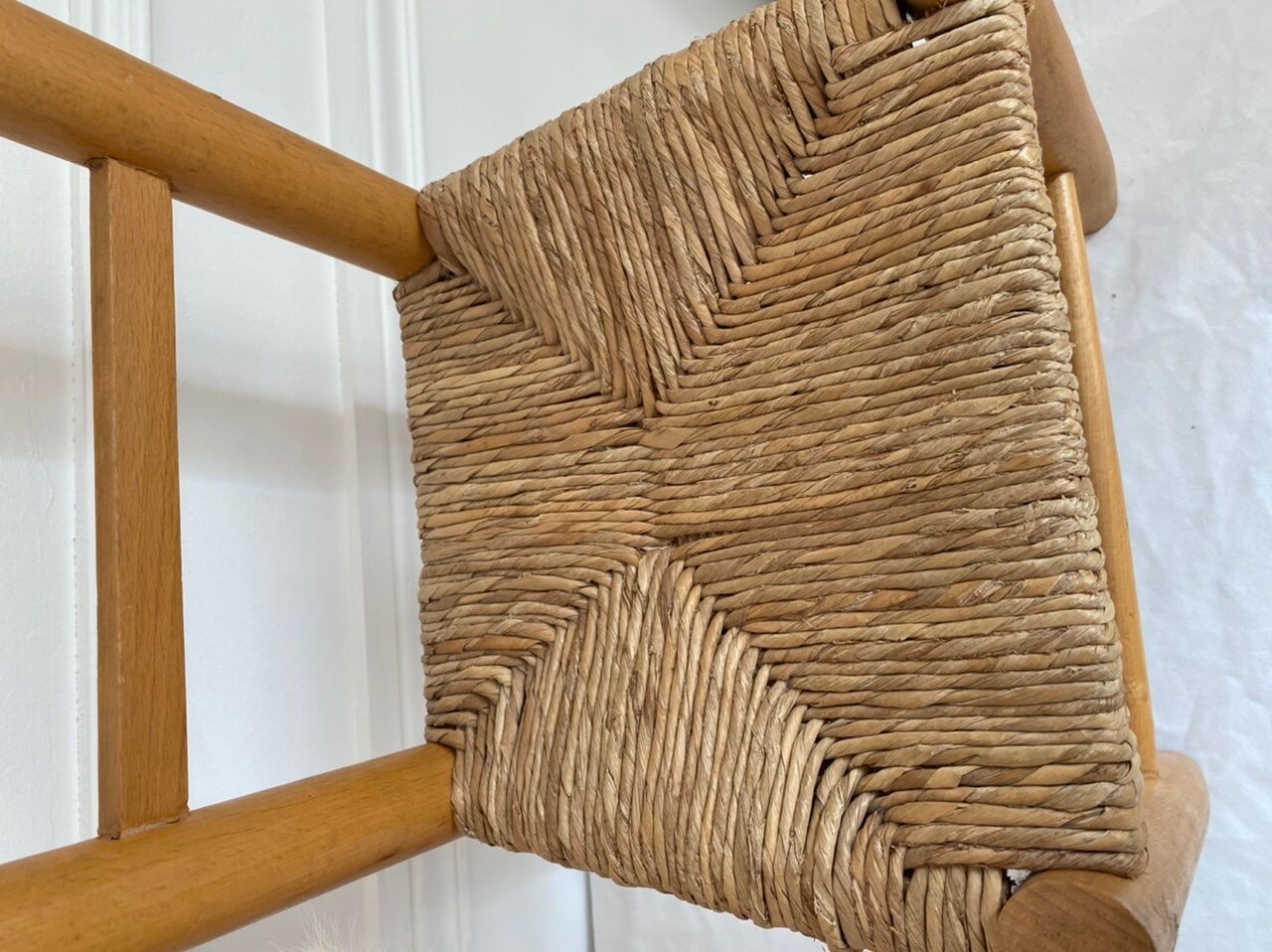 Vintage mulched child chair