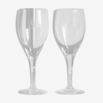 2 "D" monogrammed wine glasses