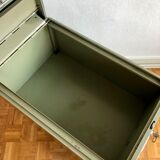 YAC industrial furniture with castors