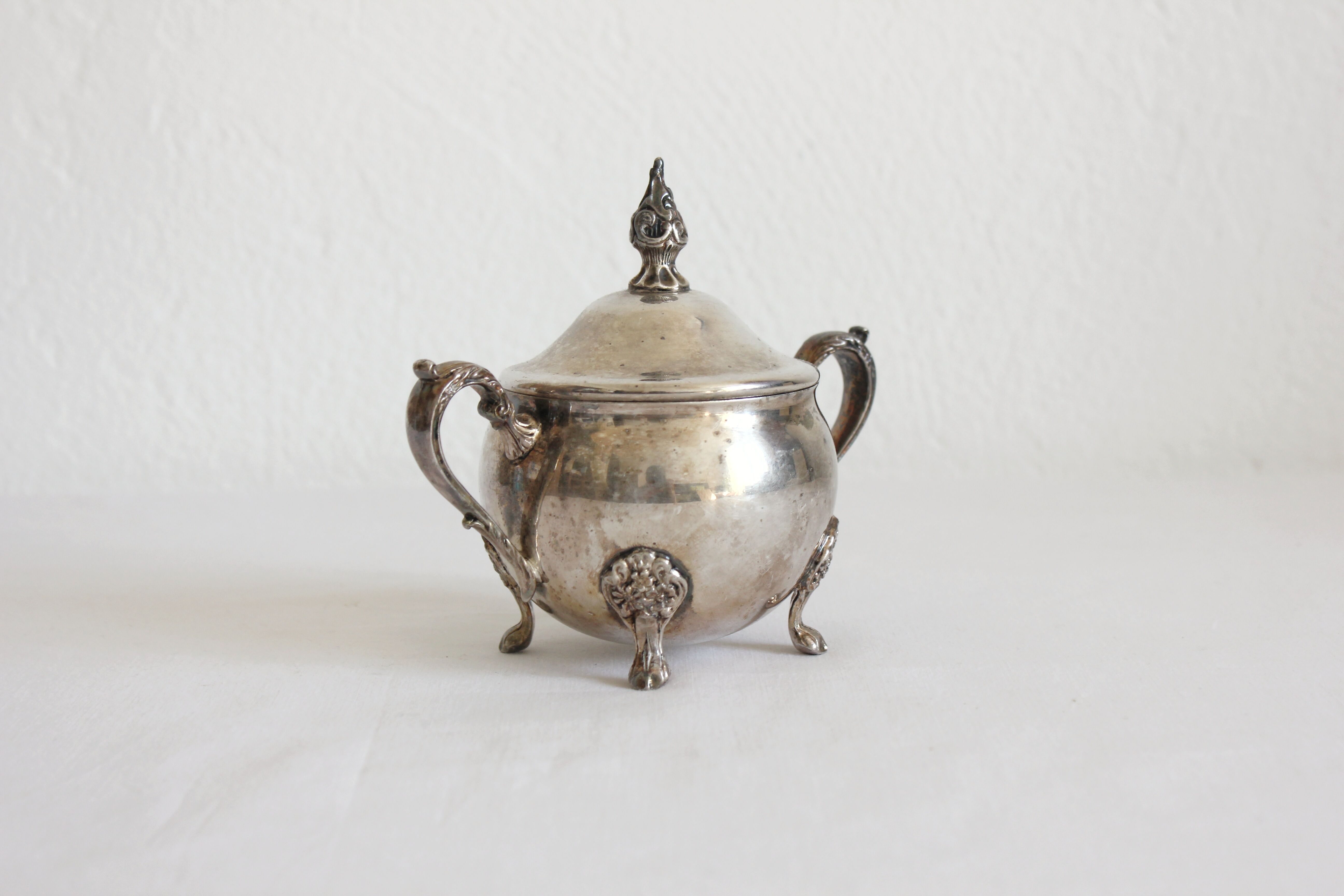 Old silver metal sugar bowl Viners