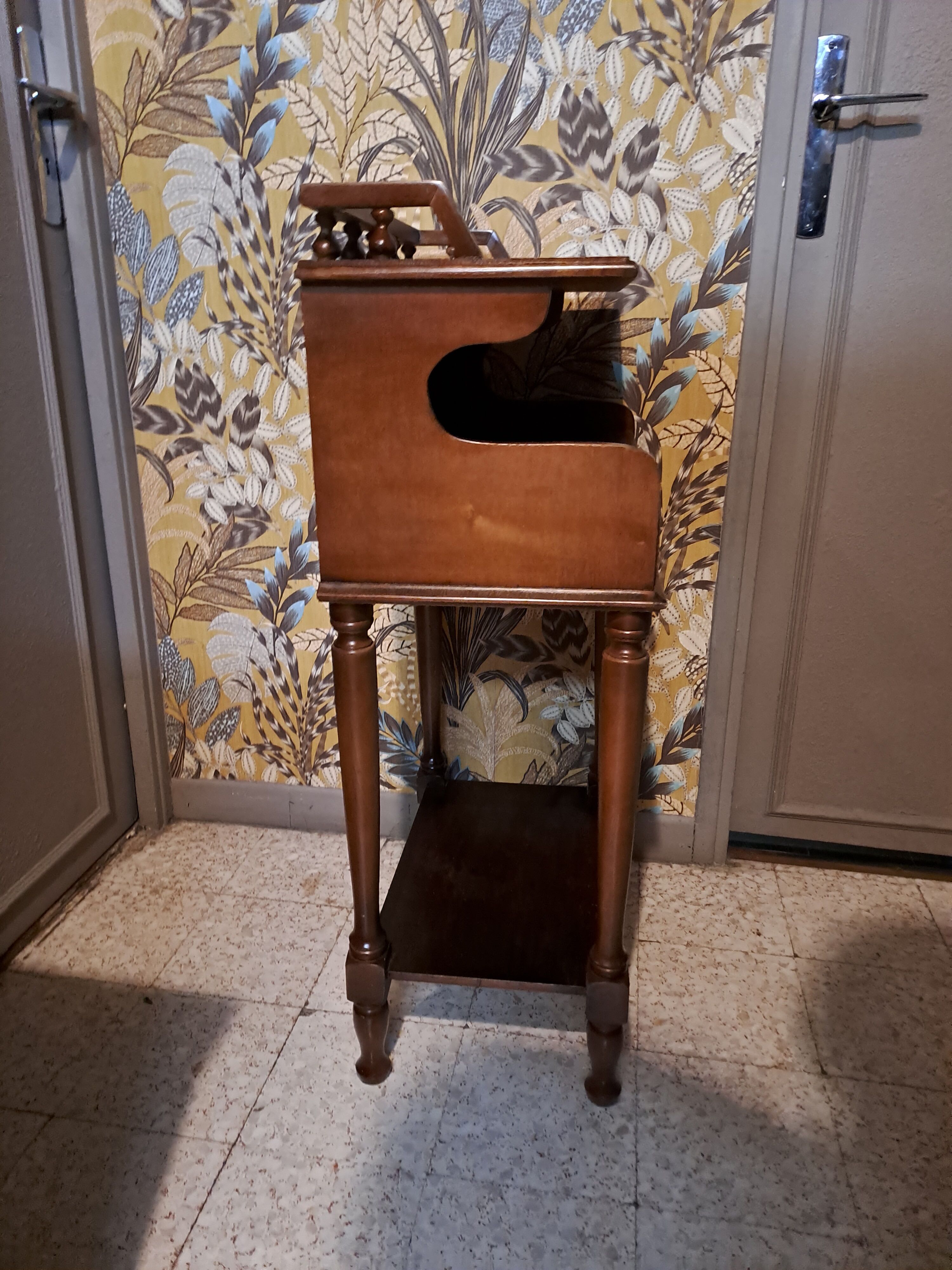 1980s console bedside table in brown varnished wood