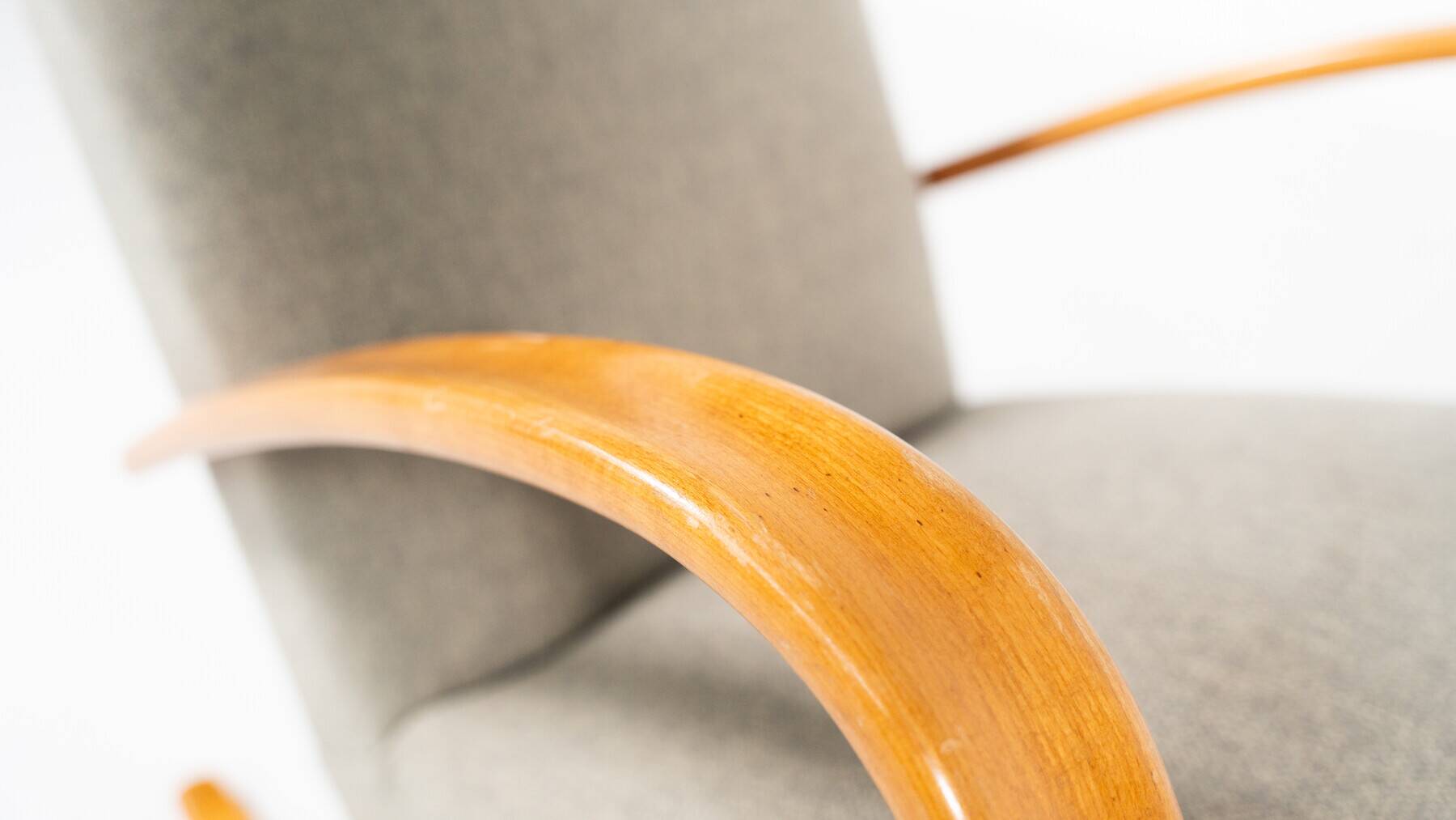 Pair of Bentwood Armchairs by Jindrich Halabala H269, Czech Republic, 1940s