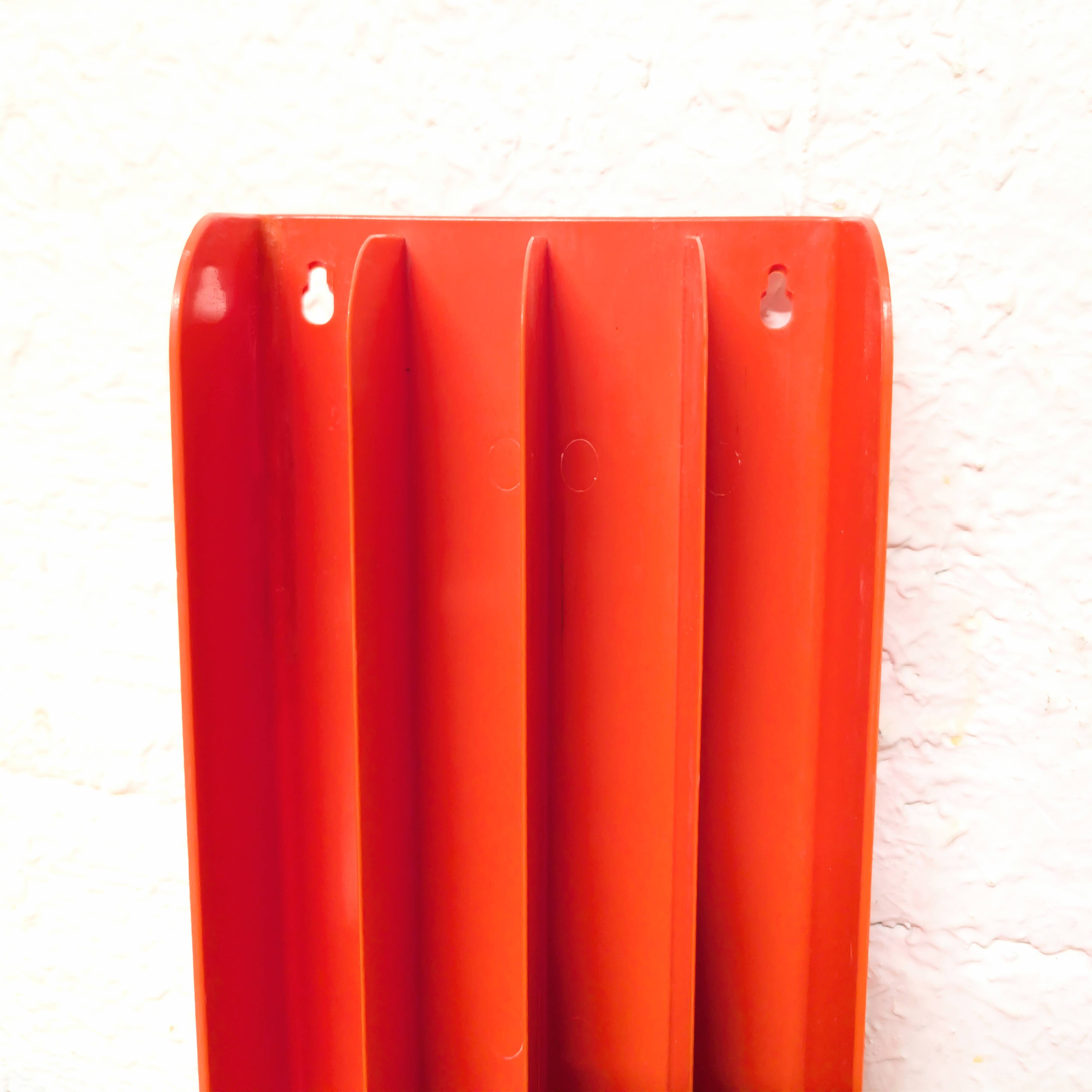 The vintage pop record holder