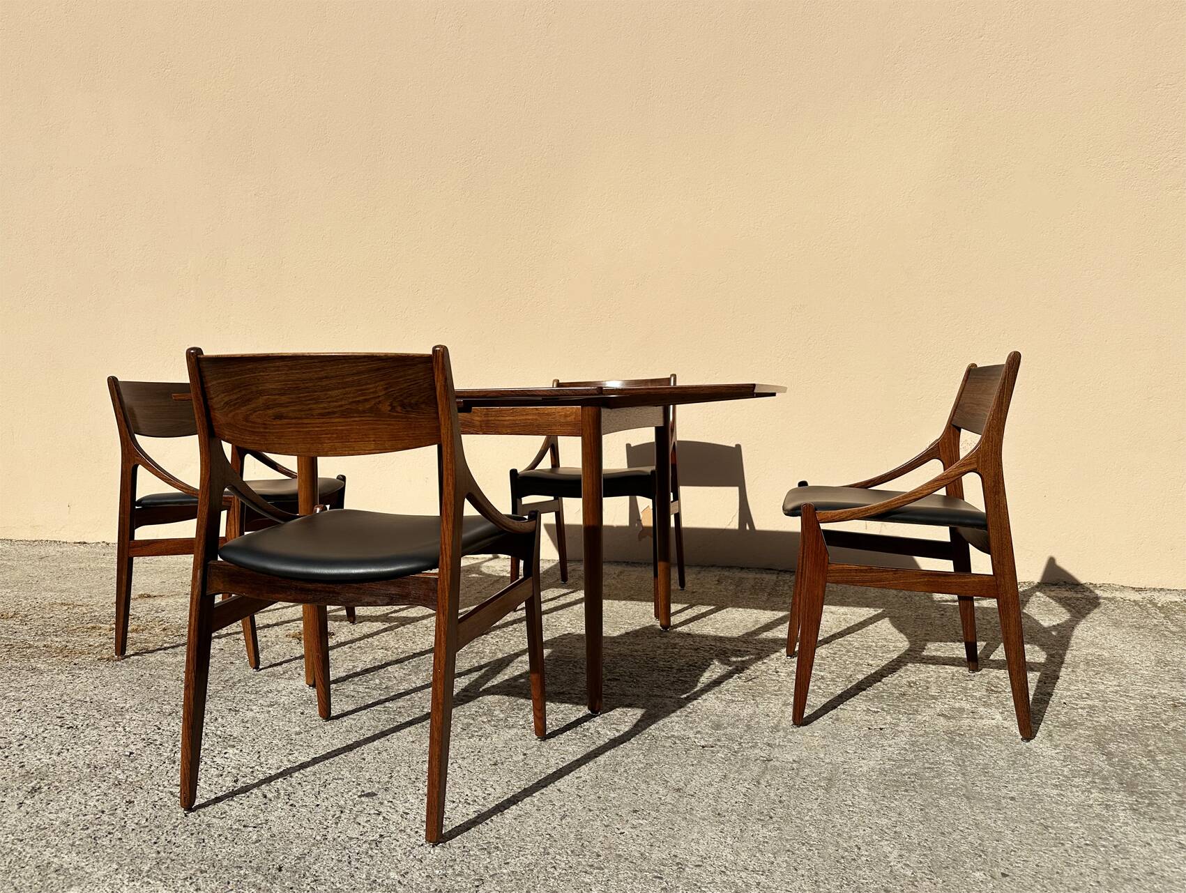 Danish extendable dining table and games table in Rio rosewood, 1960.