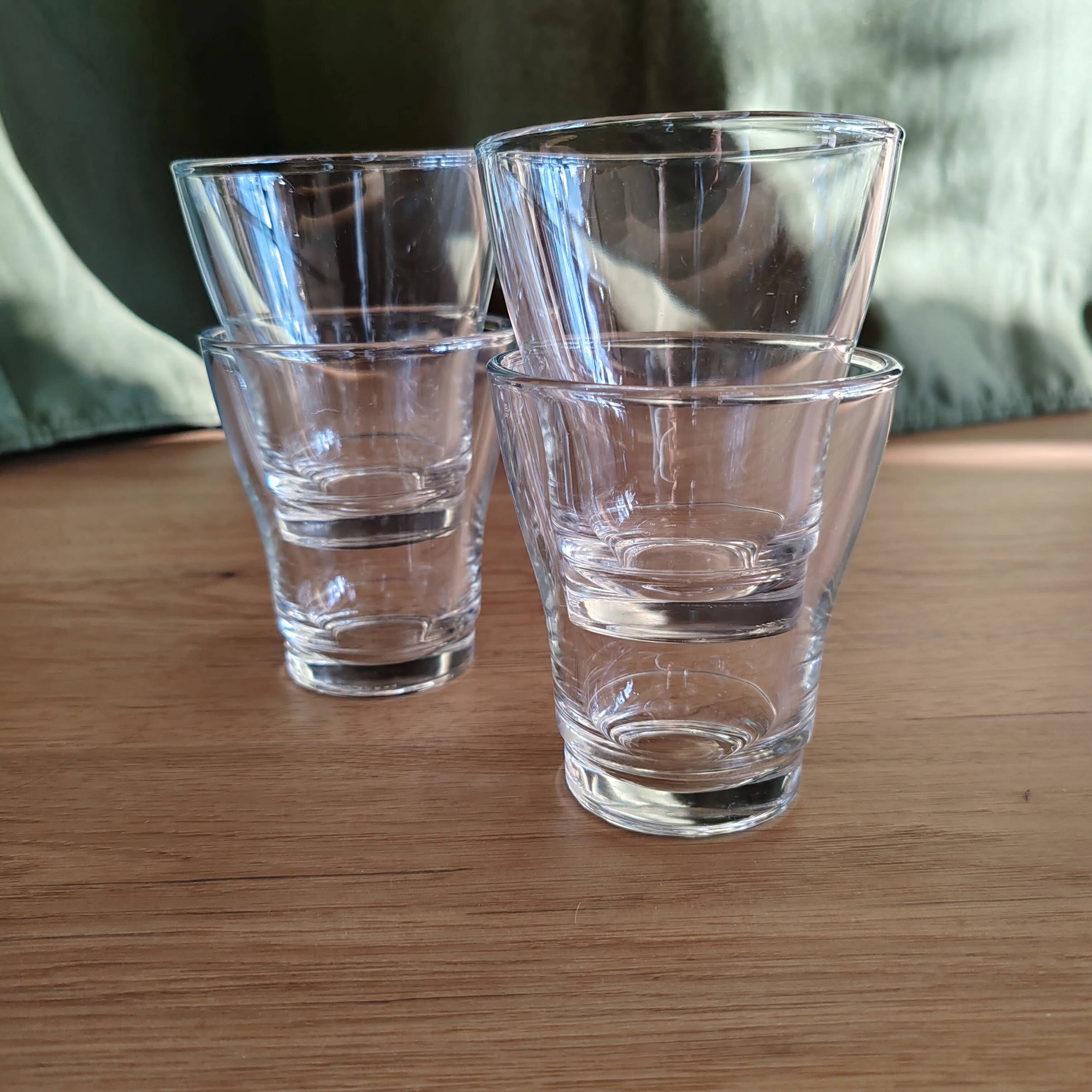 Set of four glasses