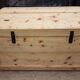 Old curved travel trunk, in pine, stripped 98x60x65