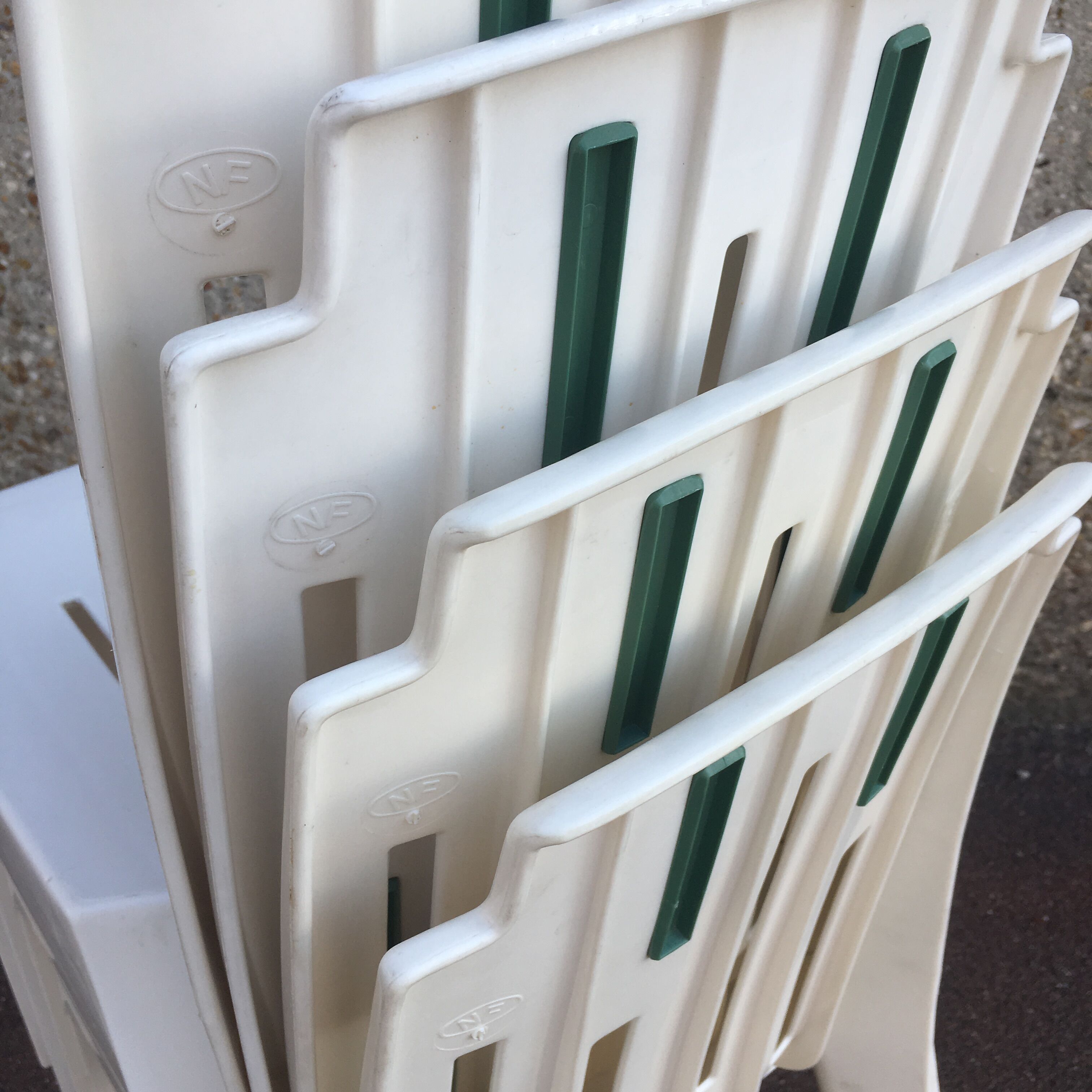4 chaises « samba » par Pierre Paulin pour Henry Massonnet
