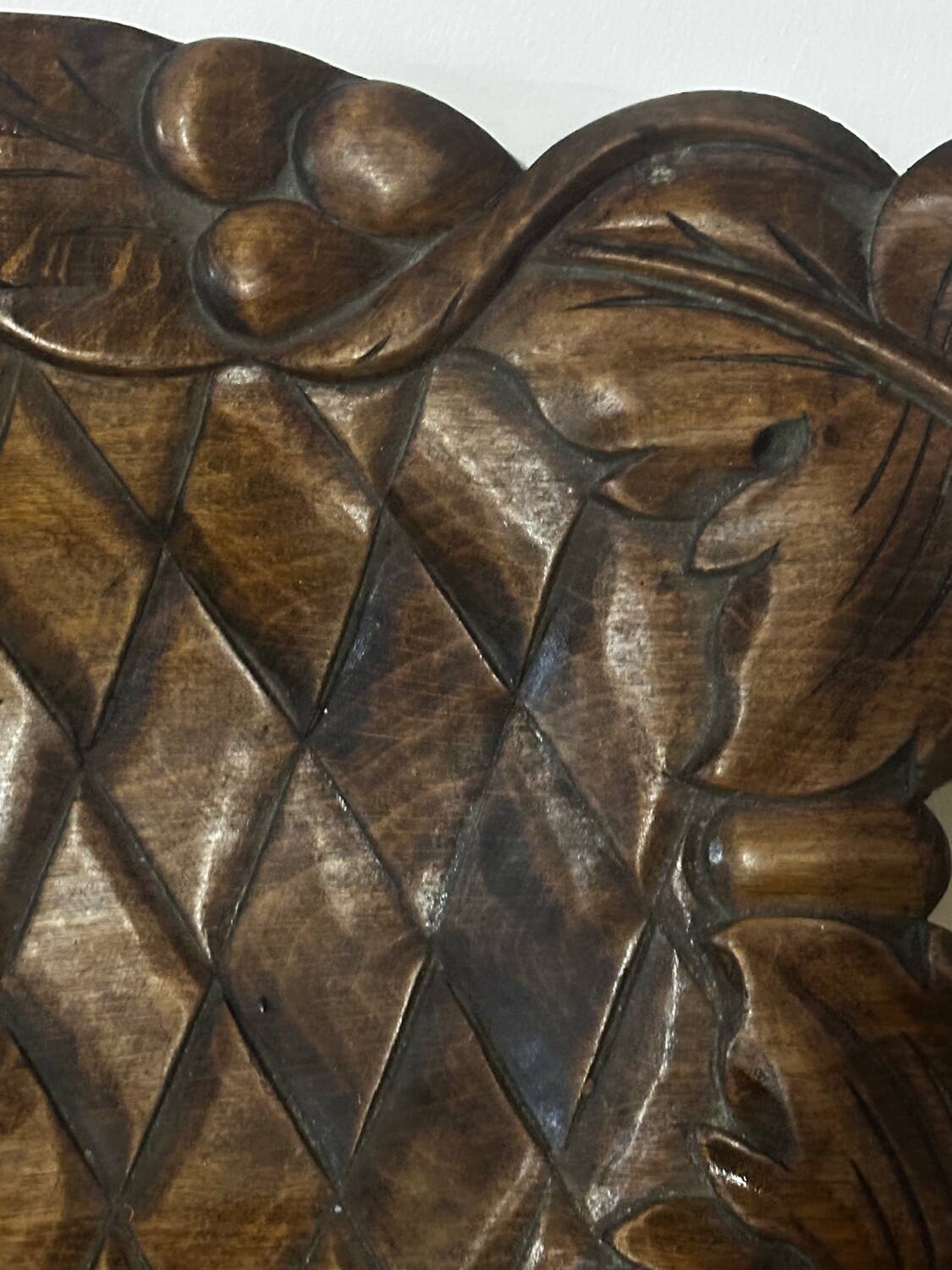 Basket or Pocket Emptying from the 1950s in Carved Wood signed A. Bouchez