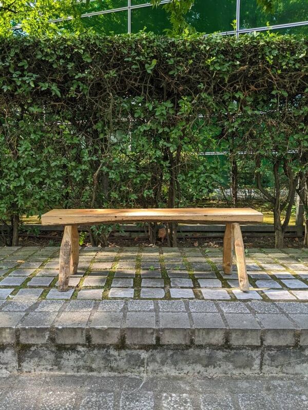 Banc artisanal wabi-sabi japandi décoration campagne design japonisant slow
