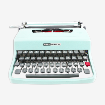 Machine à écrire olivetti lettera 32 bleue pastel