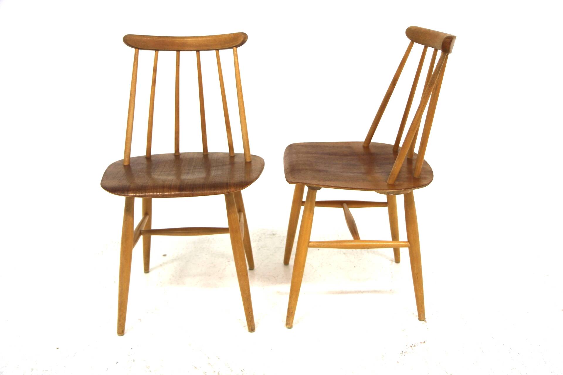Set of 2 Scandinavian "Fanett" chairs by Ilmari Tapiovaara, Sweden, 1960