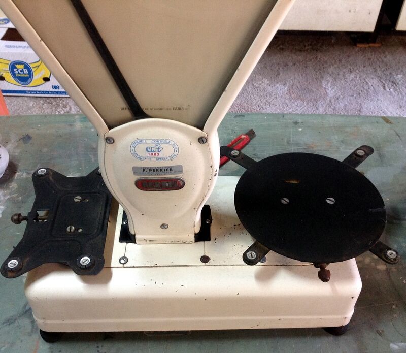 Old balance Berkel