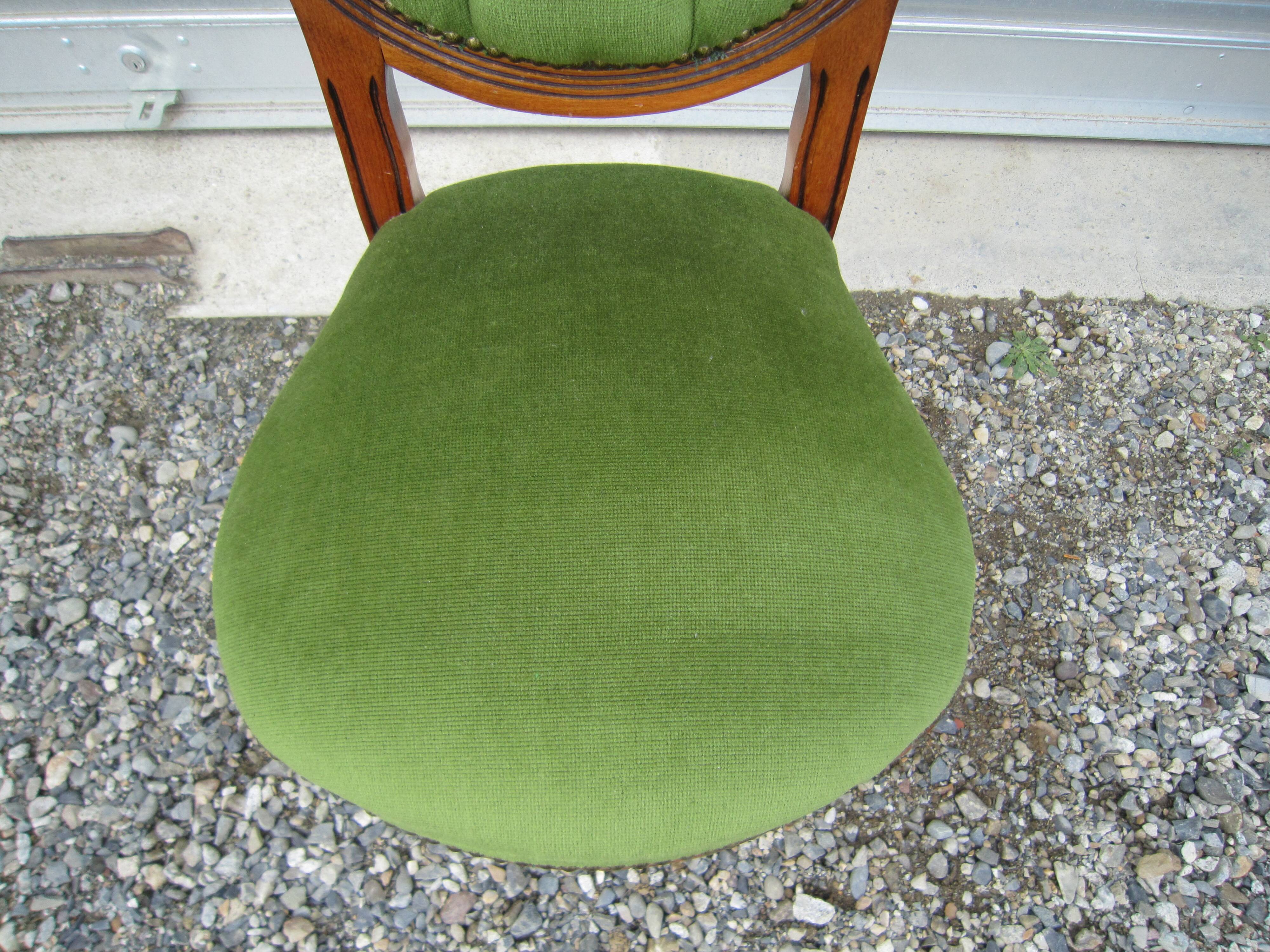 Room chair medaillon green fabrics
