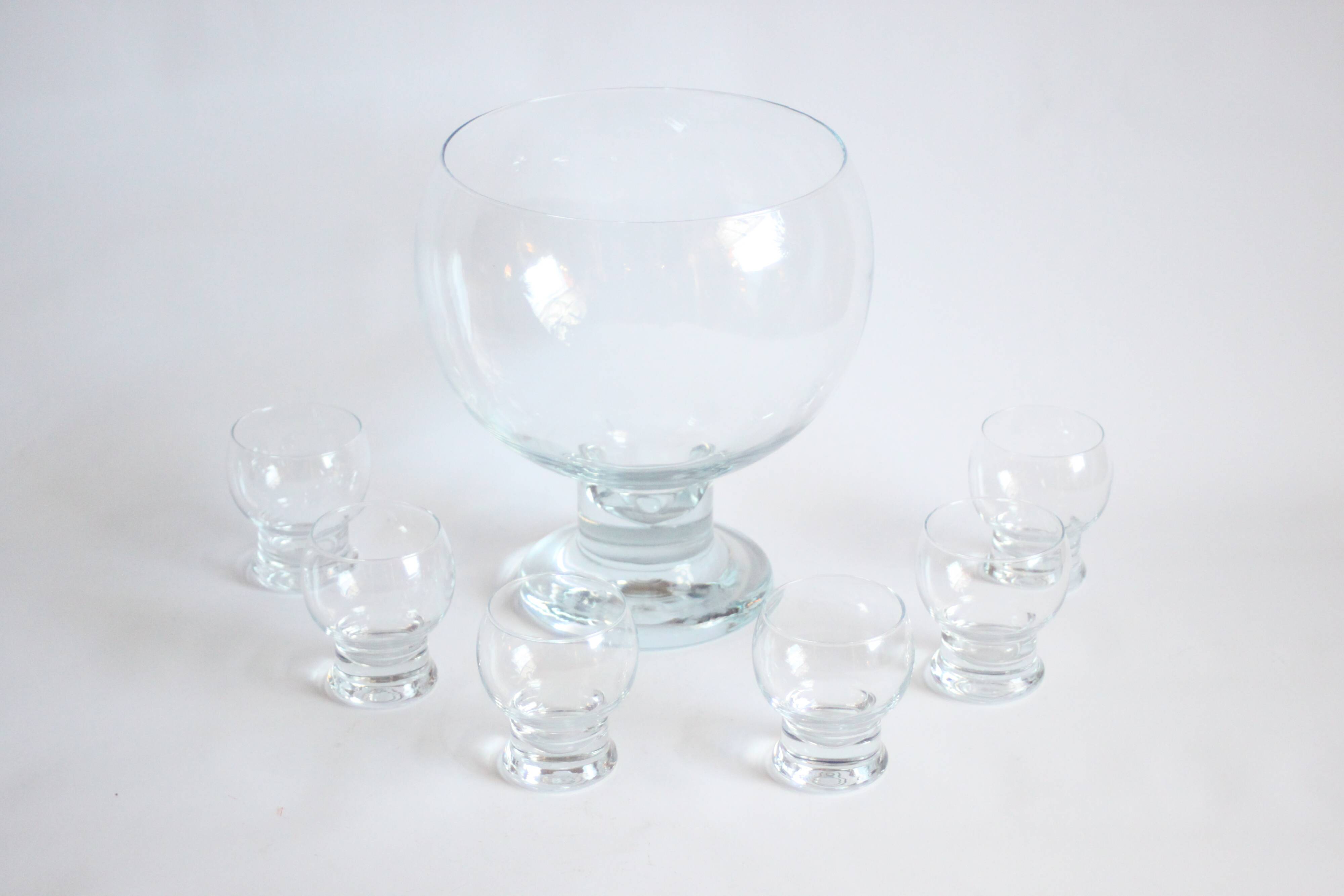 Glass Punch Bowl By Erkkitapio Siiroinen For Riihimaen Lasi, Finland 1970S