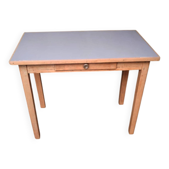 Small table or desk